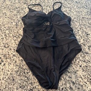 Cupshe Keyhole Ruched Onepiece